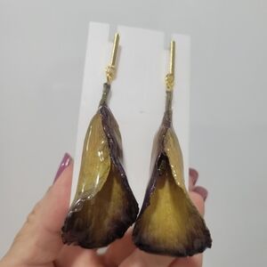 Elegant Gold and Purple Drop Earrings